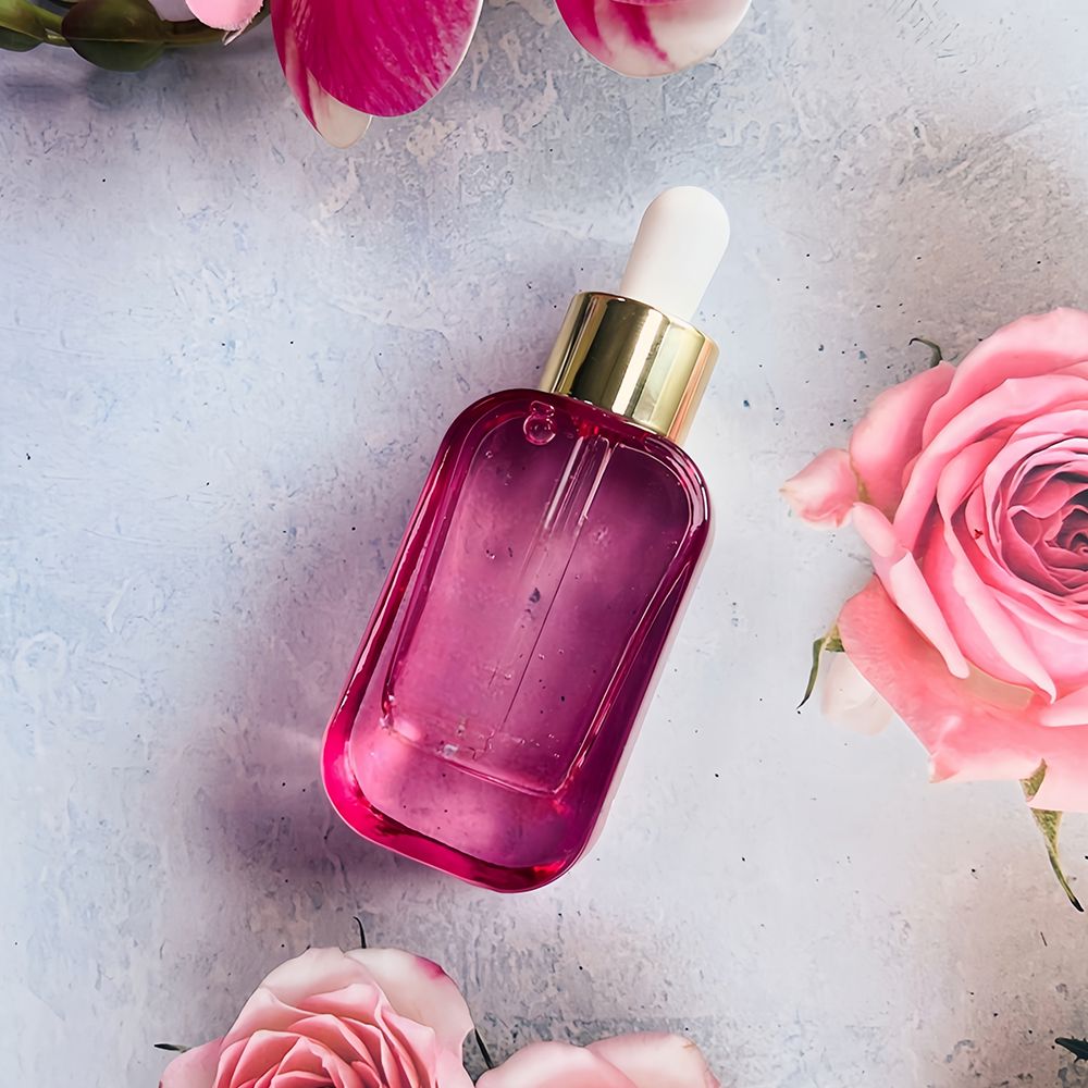 Niacinamide/Hyaluronic Acid/Vitamin C/Vitamin E 4-in-1 Facial Essence