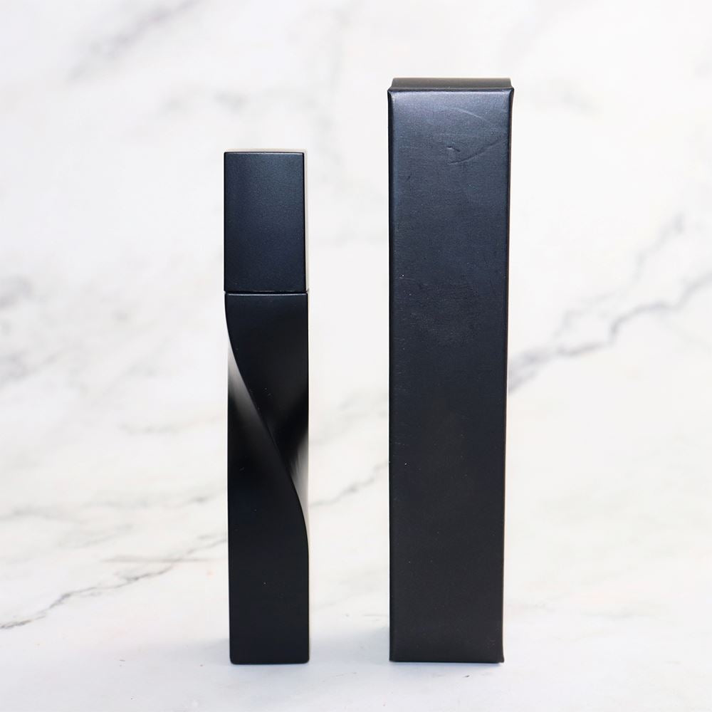 DIY Mascara/Available In Black And White Boxes