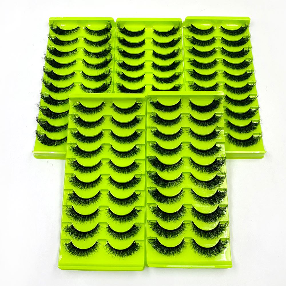 10 Pairs Of 5d Chemical Fiber Eyelashes Fluffy And Messy