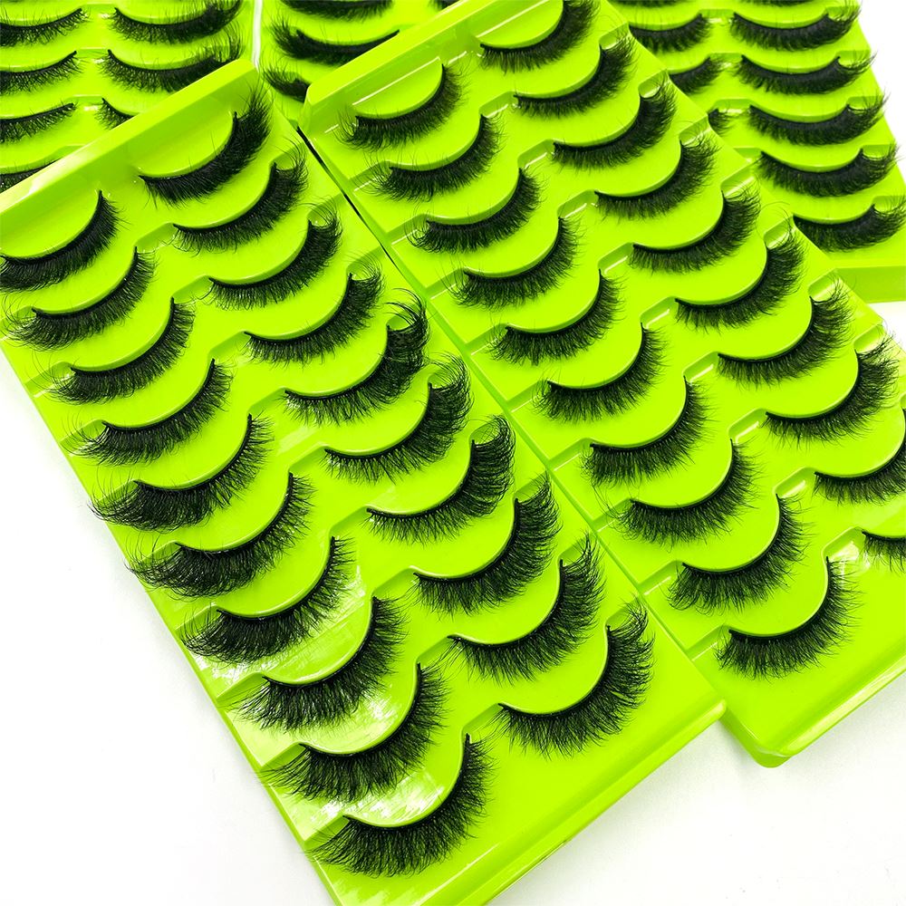 10 Pairs Of 5d Chemical Fiber Eyelashes Fluffy And Messy
