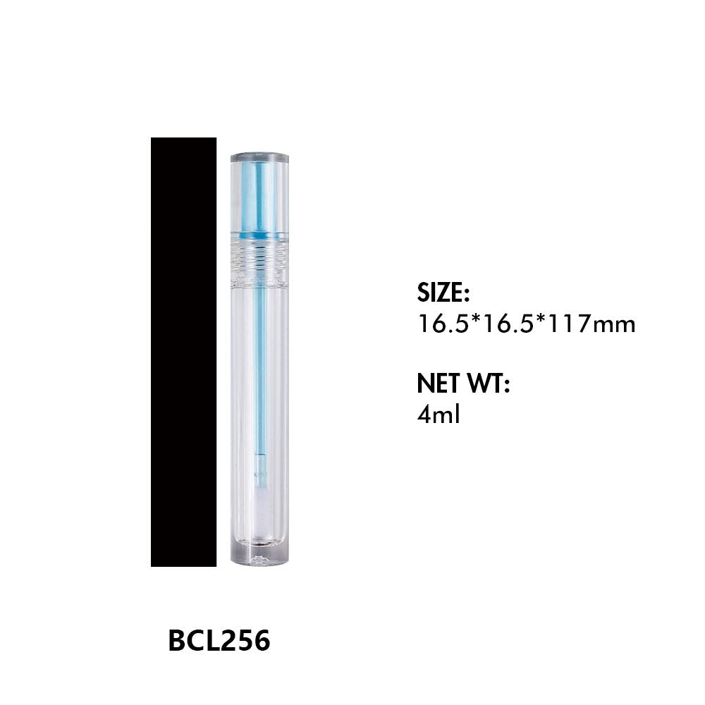 Tubos vacíos de lápiz labial líquido y brillo labial 01