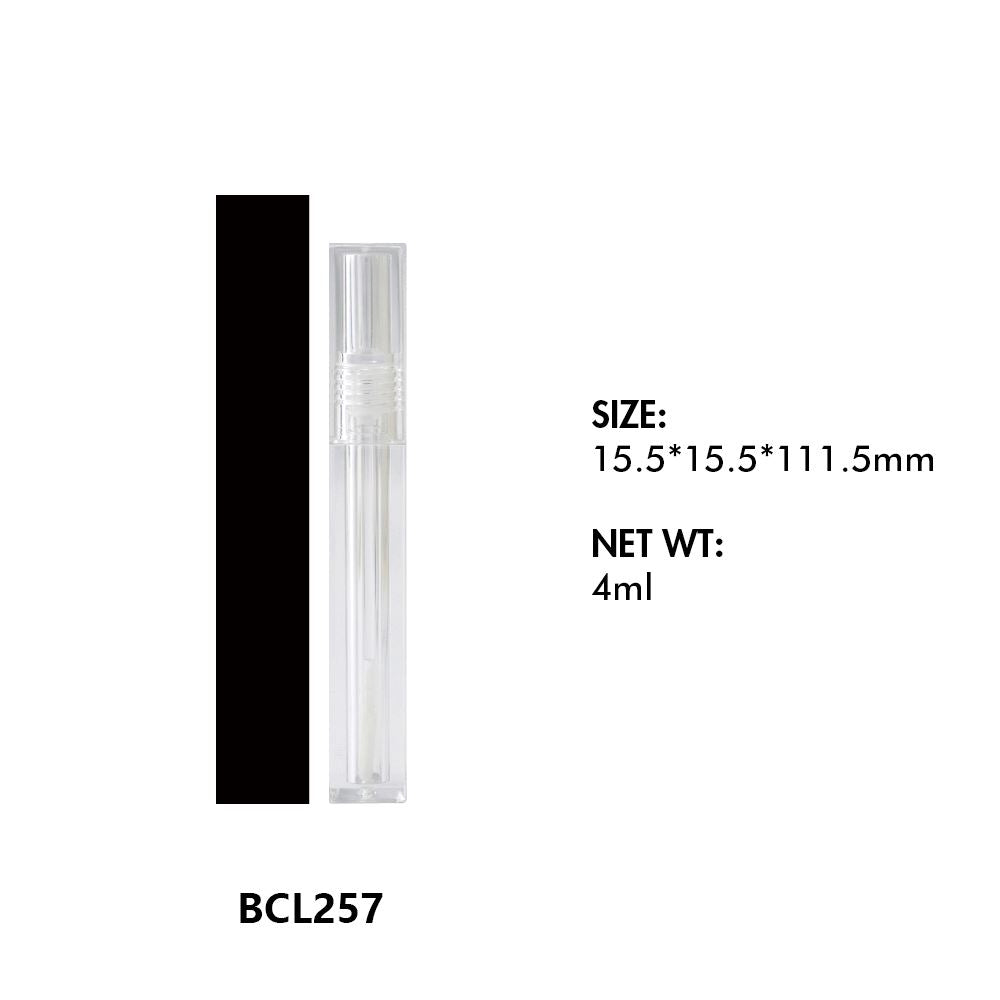 Tubos vacíos de lápiz labial líquido y brillo labial 01