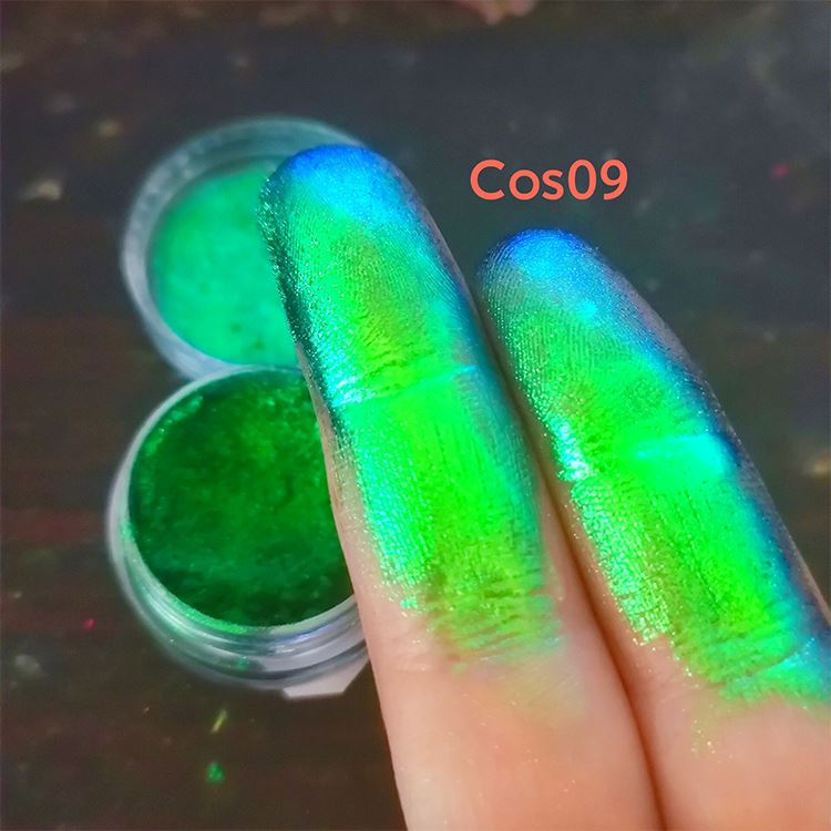 16 Colors Chameleon Holographic Monochrome Eyeshadow
