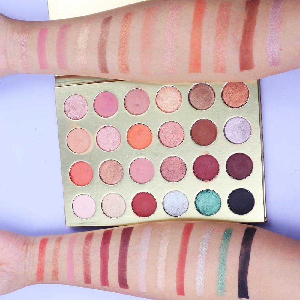 Paleta de sombras de ojos doradas de 24 colores