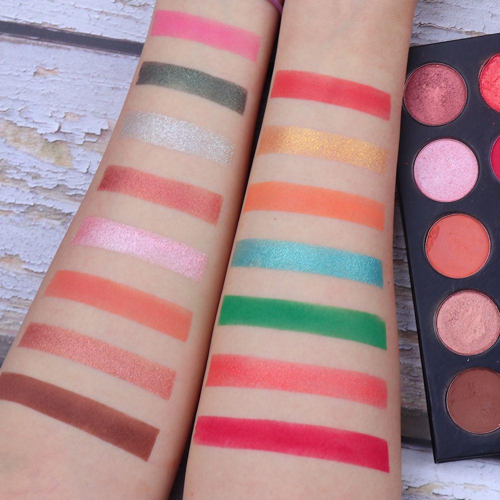 Paleta de sombras de ojos negras más vendidas de 15 colores