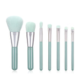 7 makeup brushes (with bucket)