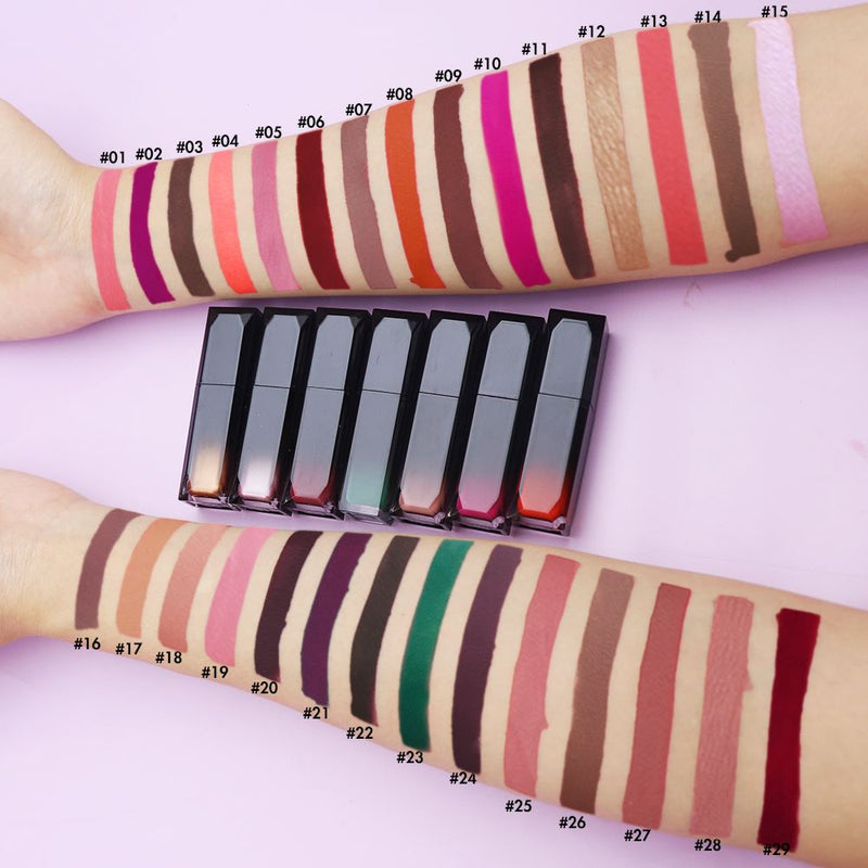 50PCS de 29 colores Lápices labiales líquidos - PRECIO BAJO (COLORES ENVIADOS ALEATORIAMENTE)