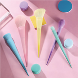 17 Kinds Of Candy-colored Makeup Brushes