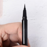 2 Farben schwarzer Tuben-Eyeliner