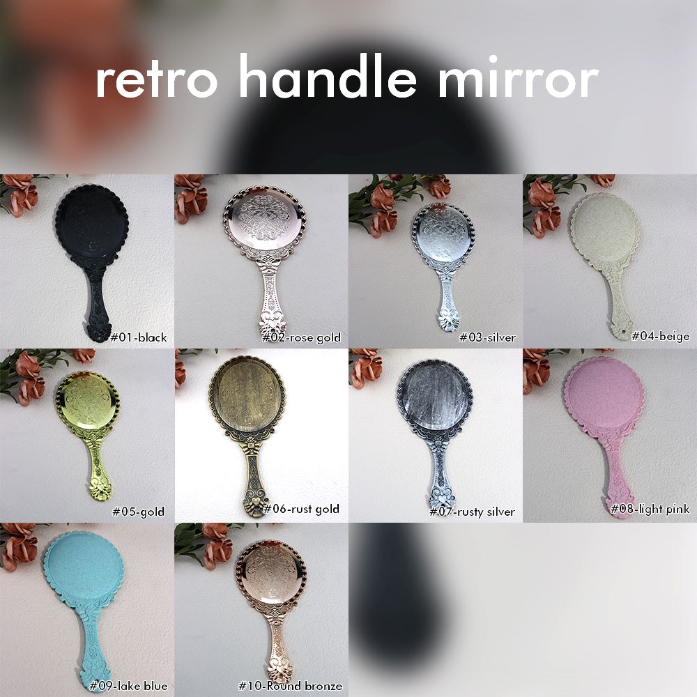 Retro Handle Mirror