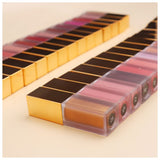 50PCS de 29 colores Barras de labios de tubo cuadrado con tapa dorada - PRECIO BAJO (COLORES ENVIADOS ALEATORIAMENTE)